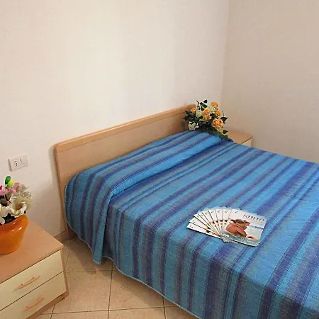 Apartamento In 33714